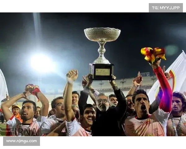 伊朗胡齐斯坦钢铁俱乐部签约伊拉克国脚 转会费条款引发外界猜测 伊朗胡齐斯坦钢铁俱乐部签约伊拉克国脚 转会费条款引发外界猜测